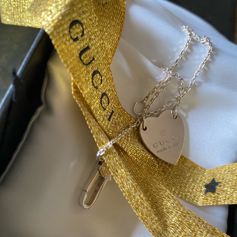 Gucci heart necklace